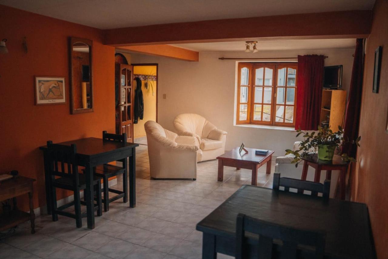 エスケル La Casa De Emmaホステル エクステリア 写真